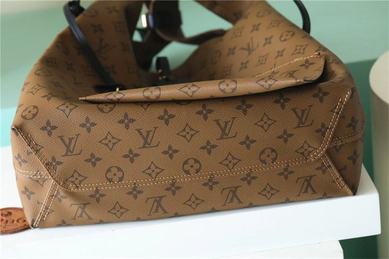  Chic satchel carried on shoulder 10
