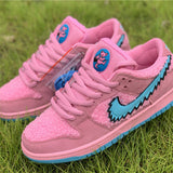 Nike Men's & Women's Premium Low-Top Trainers — Style 085 close-up view