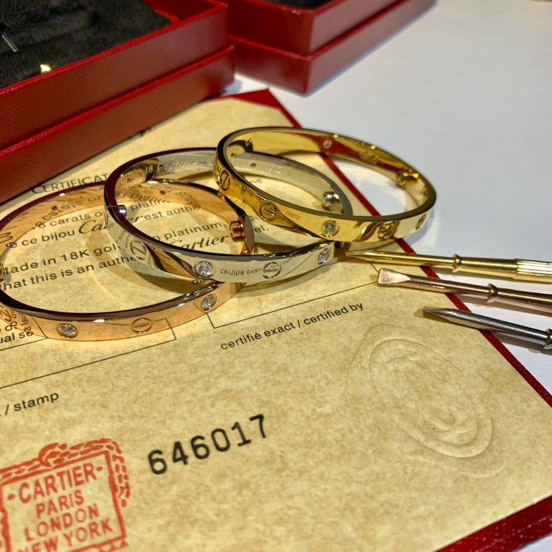 Angled view of Cartier unisex jewelry piece