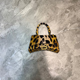 Bold Premium PU Leather Handbag - Sleek Minimalist Lines | Women's Premium Handbag #867 - close-up detail shot (image 3) of designer-inspired handbag