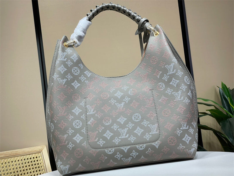  carryall bag interior and compartment view