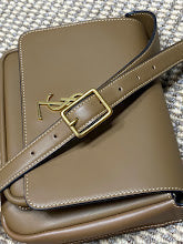 Premium Women's Crossbody Bag - Luxury Designer Fashion Accessory - NM3144