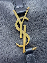 Luxury Signature Top Handle Bag - Elegant Women's Designer Handbag - NM3429