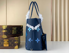 Chic Designer Satchel Bag - Luxury Women's Top Handle Handbag - NM4567
