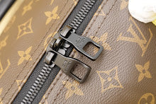 Premium Women's Crossbody Bag - Luxury Designer Fashion Accessory - NM4854