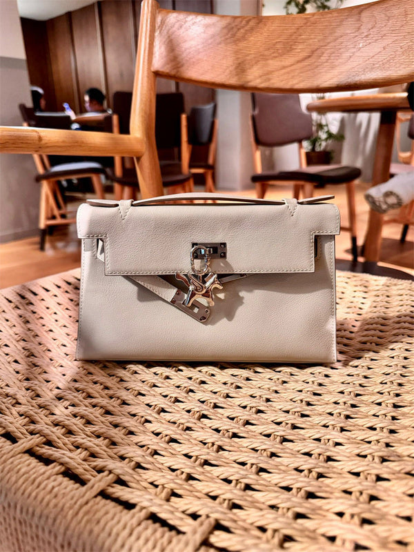  structured handbag detail view showing craftsmanship 8