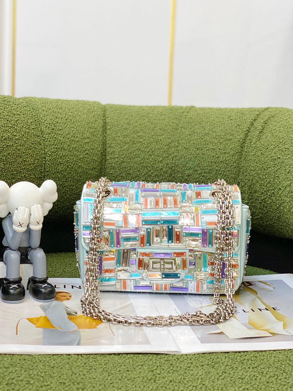  mid purse view 2