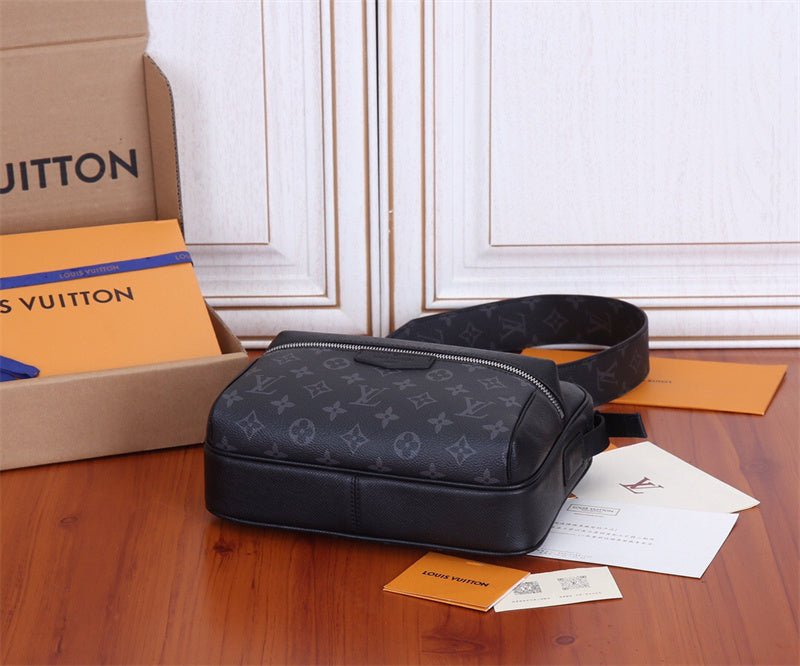  contemporary top-handle bag detail view showing craftsmanship 8