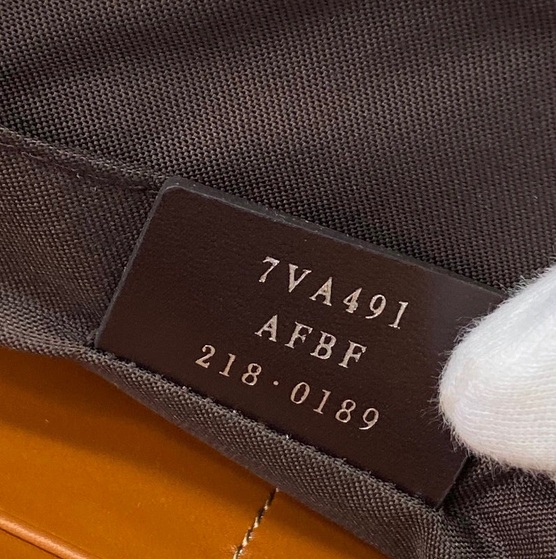 Ziva's Charm handbag – product shot (27cm*4cm*20cm)