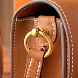 satchel interior and compartment view