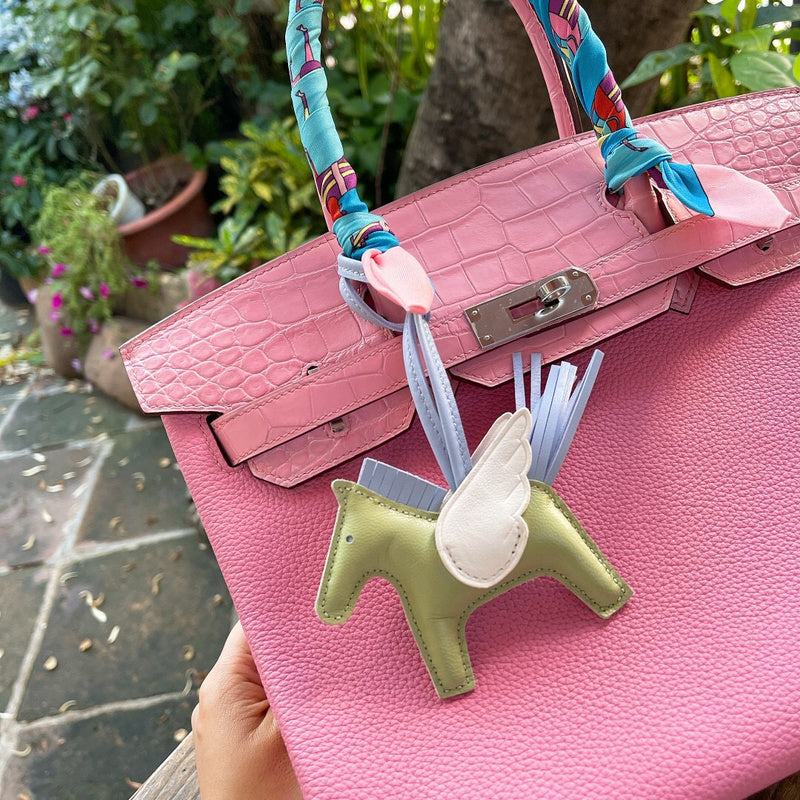 Side view of smart structured handbag