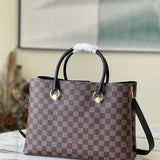  Everyday satchel front view 13