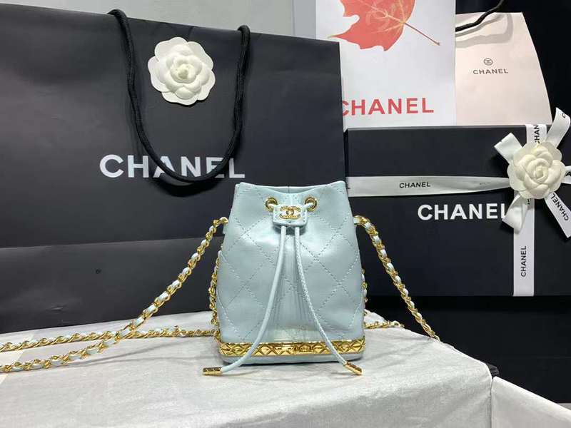 Zivas Charm Refined Structure Luxury Handbag (Considered Detail & Form) – Interior View
