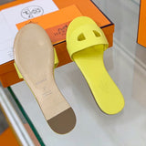 Hermes shoes Style 372 - true-to-life color detail