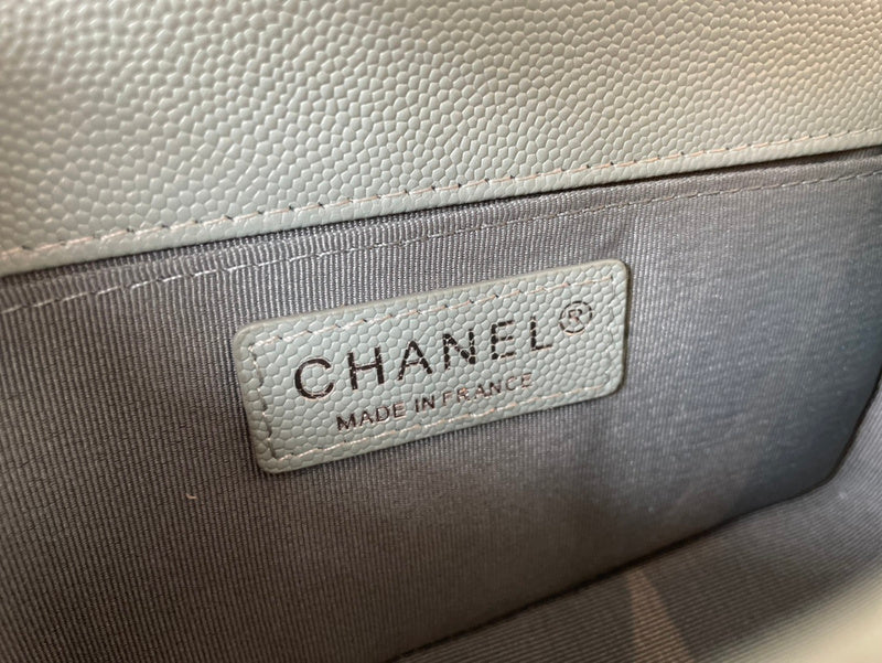  versatile purse view 10