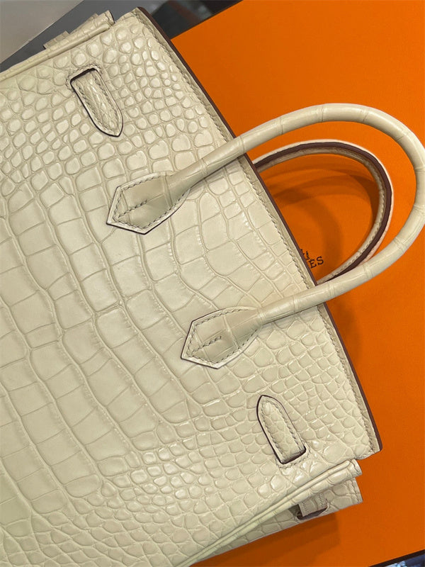 Structured handbag styled for everyday wear