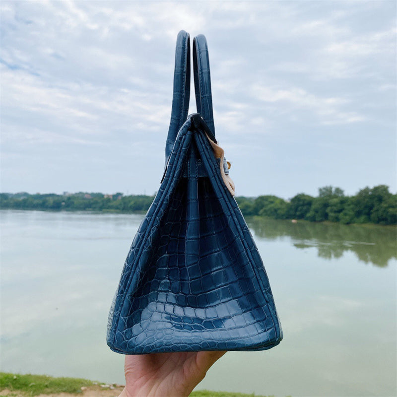  carryall bag interior and compartment view