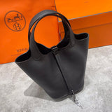 Streamlined bag women's premium everyday handbag