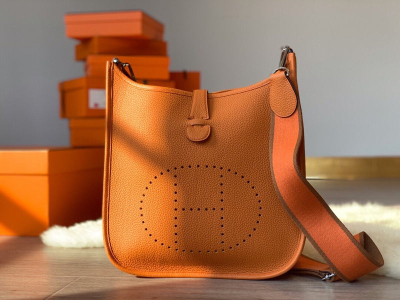 Minimalist bag women's premium everyday handbag