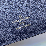  Modern structured bag front view 7