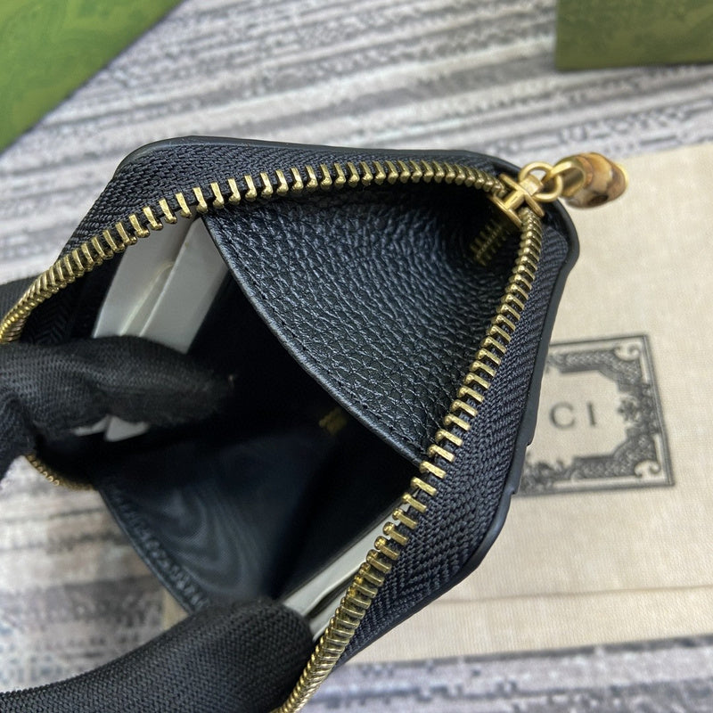 Side profile of modern polished women's handbag – women's statement bag