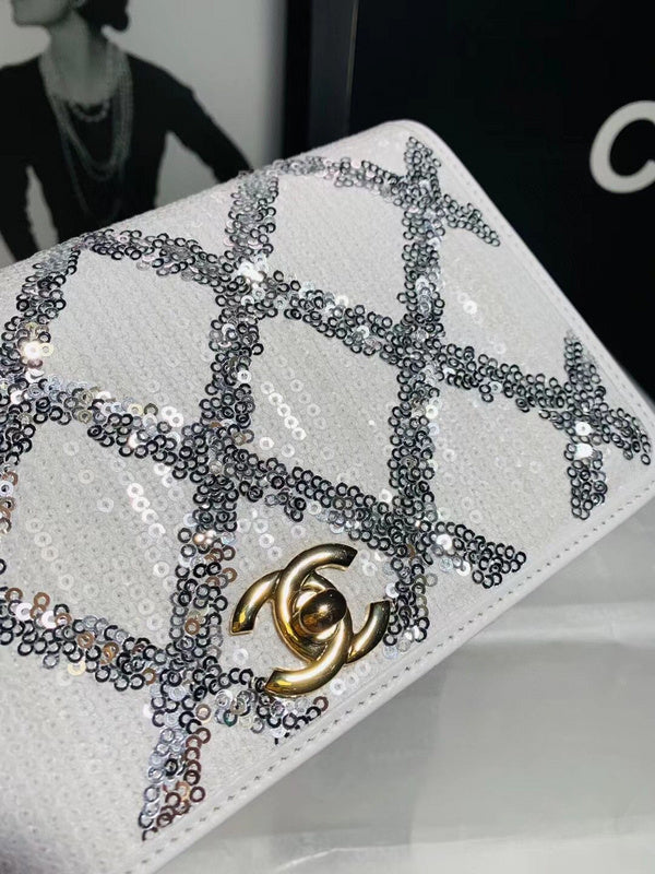  women's handbag, mid design, view 9