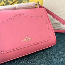 Premium Leather Crossbody Bag - Elegant Women's Designer Handbag - NM2785