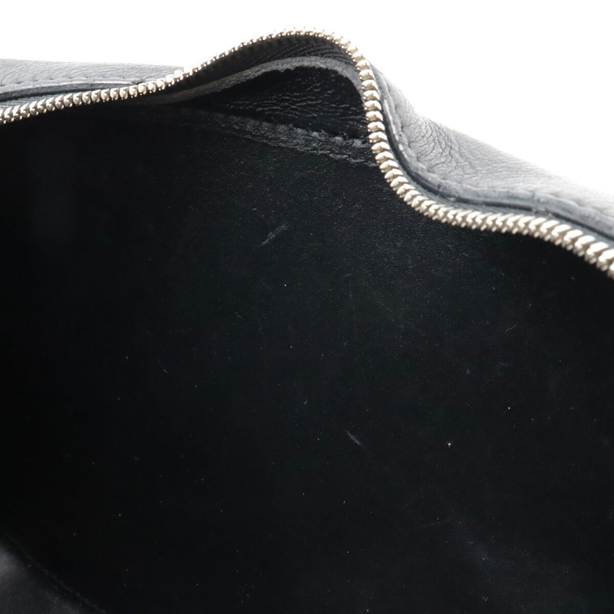 Crisombre elegant leather Luxury Bag angled view