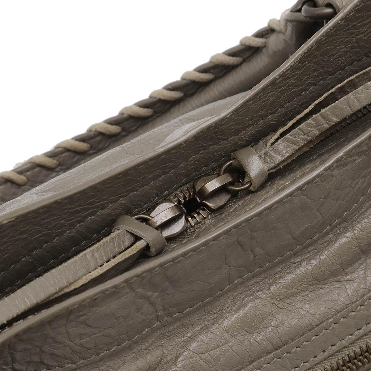 Belvorox elegant leather Luxury Bag interior detail