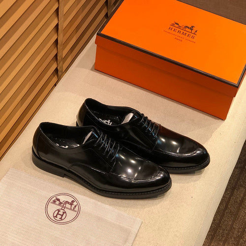 Hermes shoes Style 050 - texture and material detail