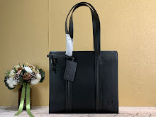 Chic Women's Satchel Handbag - Luxury Premium Designer Style - NM5449