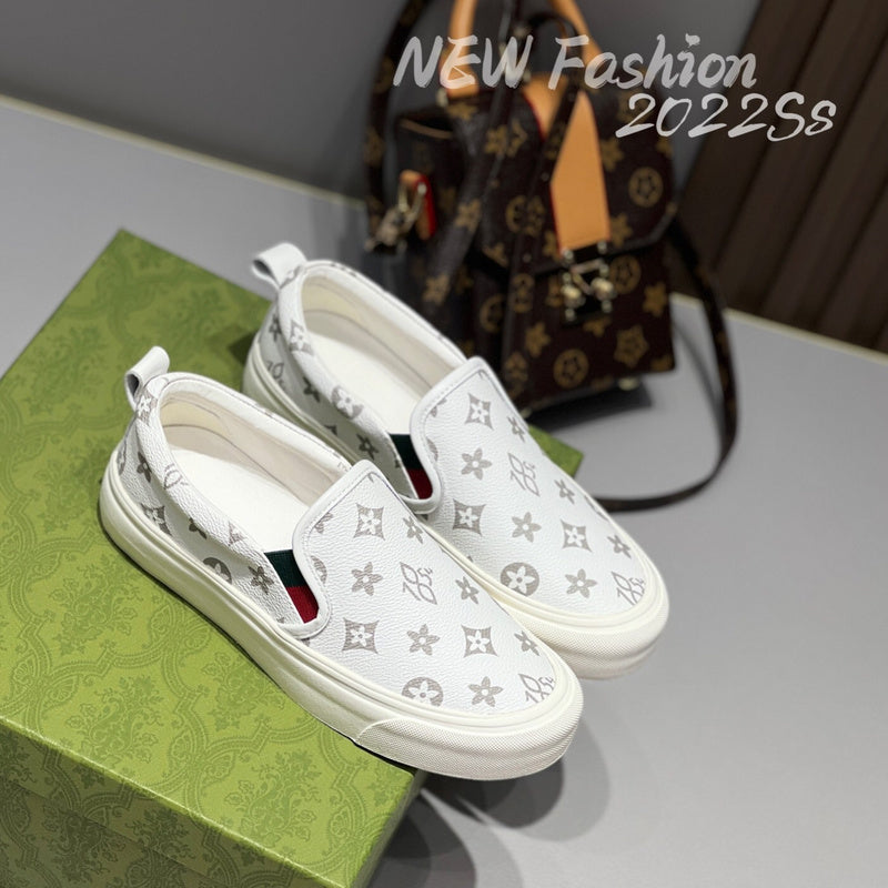Louis Vuitton shoes Style 338 - interior and comfort detail