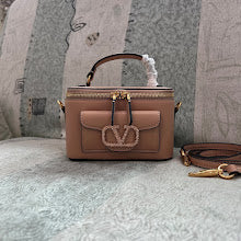 Designer Iconic Top Handle Bag - Luxury Women's Premium Handbag - NM3029