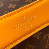  Clean-Lined structured bag front view 7