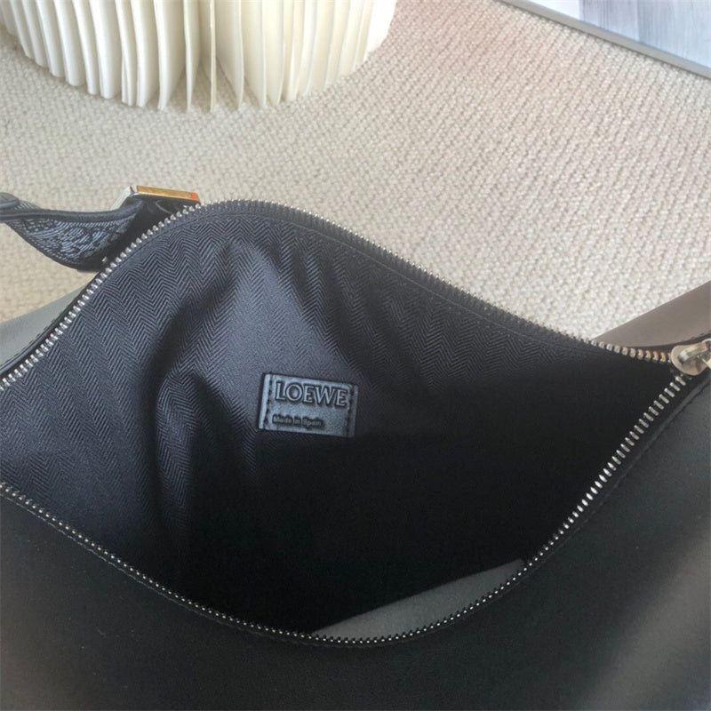 Ziva's Charm handbag – lifestyle view (33cm*29cm*16cm)