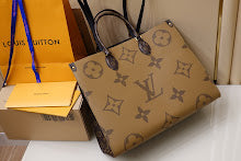 Chic Women's Shoulder Handbag - Luxury Premium Designer Style - NM5017