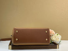 Luxury Designer Tote Bag for Women - Premium Iconic Monogram Handbag - NM4267