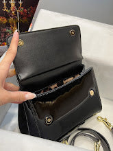 Chic Women's Satchel Handbag - Luxury Premium Designer Style - NM6941
