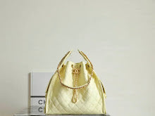New Chic Women's Shoulder Handbag - Luxury Premium Designer Style - NM6214
