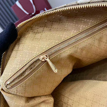 Chic Designer Shoulder Handbag - Premium Luxury Women's Style - NM3954