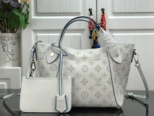 Chic Designer Tote Handbag - Luxury Premium Women's Fashion Bag - NM4254
