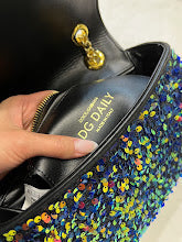 Chic Women's Designer Tote - Luxury Premium Handbag Style - NM7106