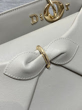 Premium Women's Top Handle Bag - Luxury Designer Satchel Fashion - NM7383