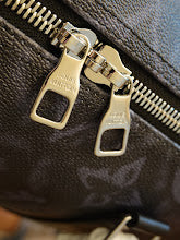 Designer Iconic Shoulder Bag - Luxury Women's Premium Fashion - NM5018