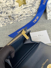 Chic Women's Crossbody Handbag - Luxury Premium Designer Style - NM7312