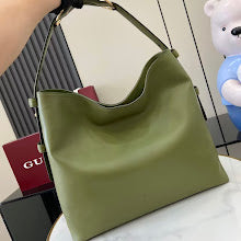 Premium Women's Crossbody Bag - Luxury Designer Fashion Accessory - NM3856