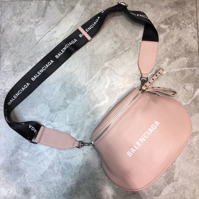 Contemporary Faux Leather Handbag - Chic Everyday Appeal | Women's Premium Handbag #750 - side angle view (image 2) of designer-inspired handbag