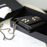  women's handbag, mid design, view 4