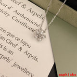 Full view of Van Cleef & Arpels unisex jewelry piece
