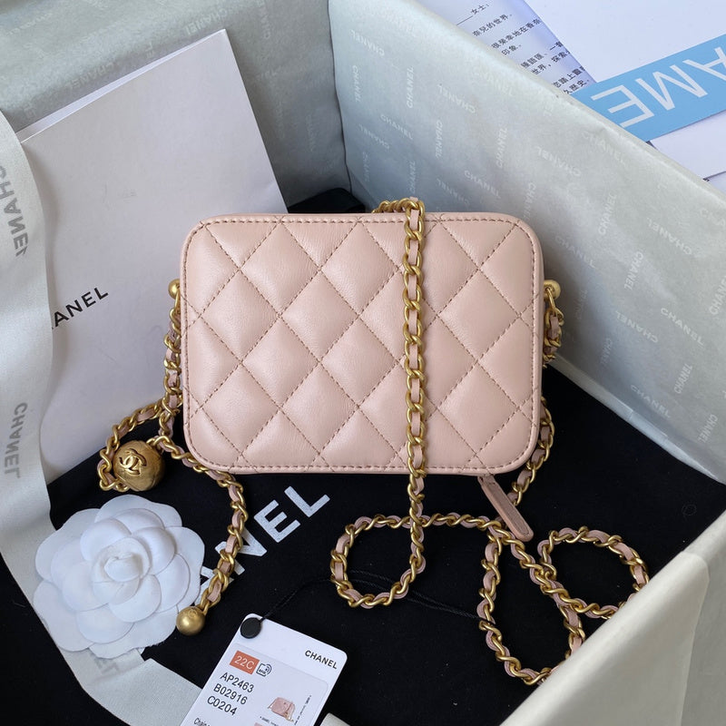  women's handbag, compact design, view 4